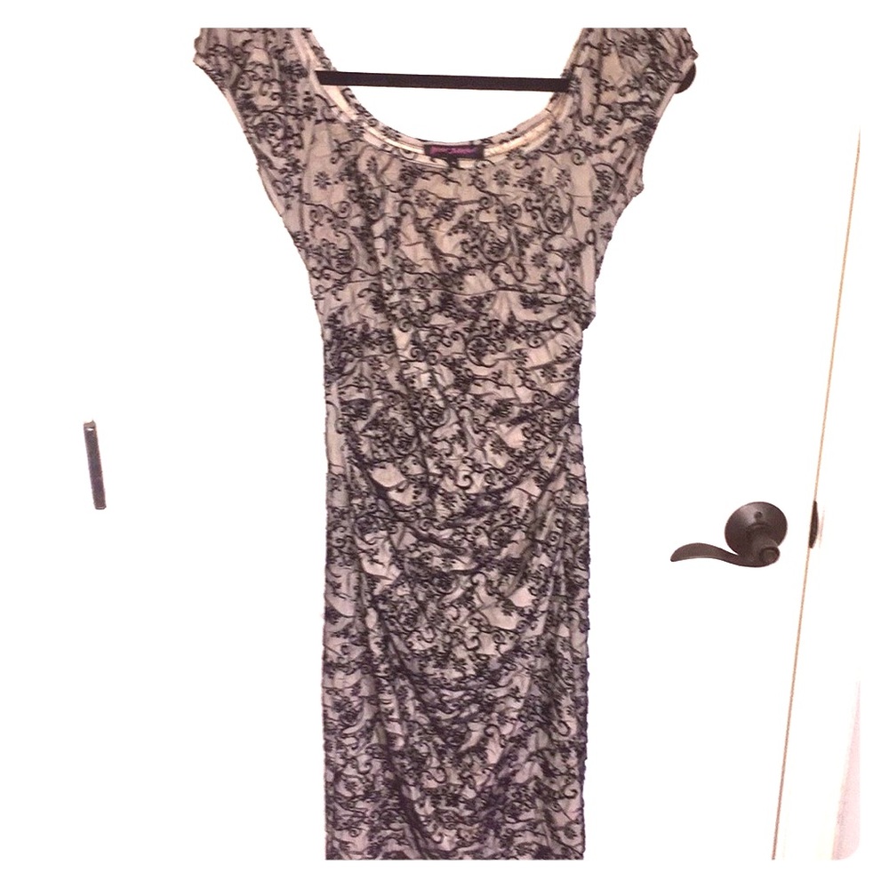 Women’s dress